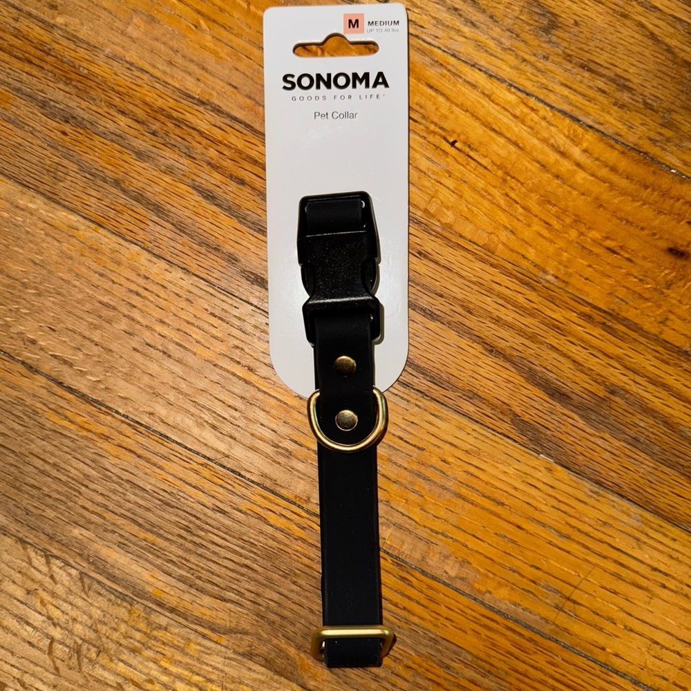 Sonoma Odor Resistant Water 💦 Resistant Dog 🐕 🐶 collar NWT